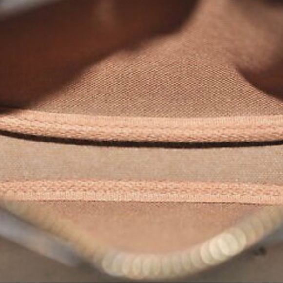 Louis Vuitton pochette - Picture 9 of 9